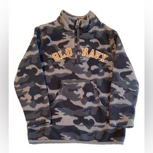 3/$20 Boys Orange & White Logo Old Navy Grey Camo Fleece Pullover 1/4 Zip (5T)